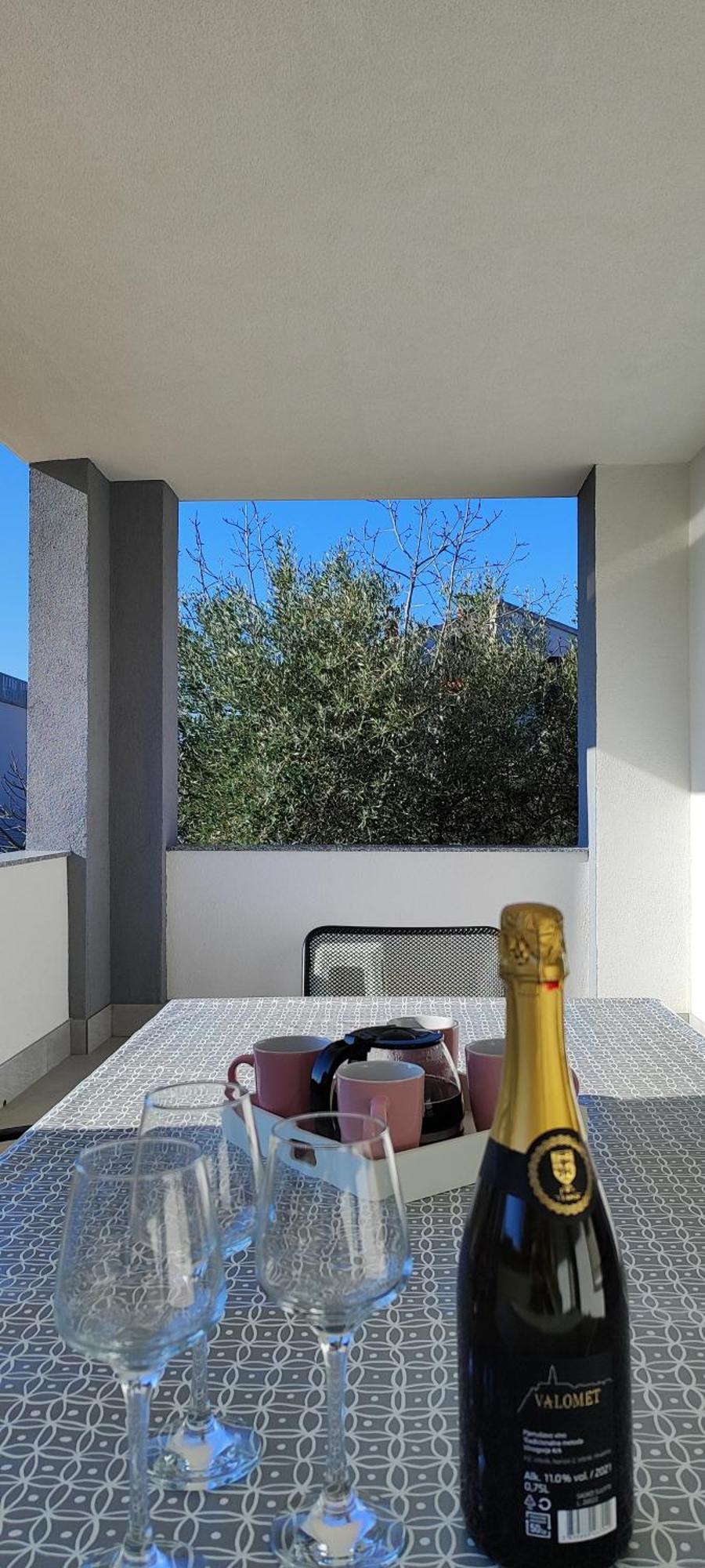 Apartman Emily, 6 Plus 2 Guests, Newly Refurbished PUY Eksteriør bilde